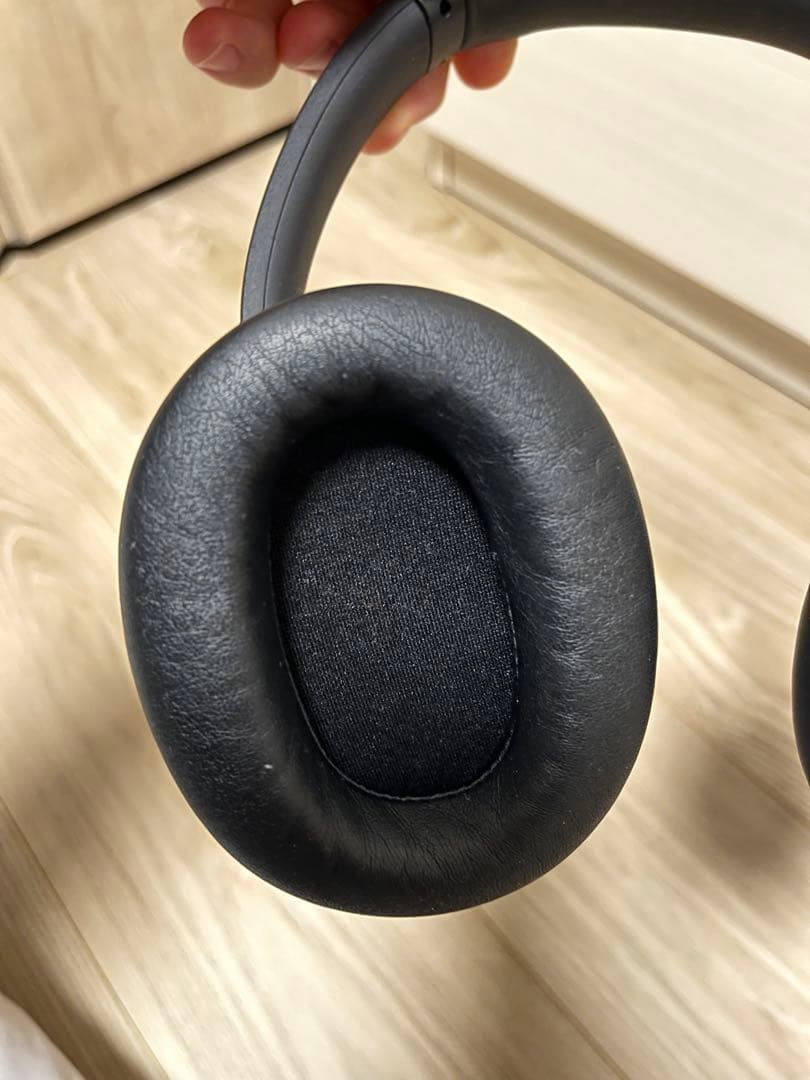 良品　SONY ワイヤレスヘッドホン ブラック WH-CH720N-B