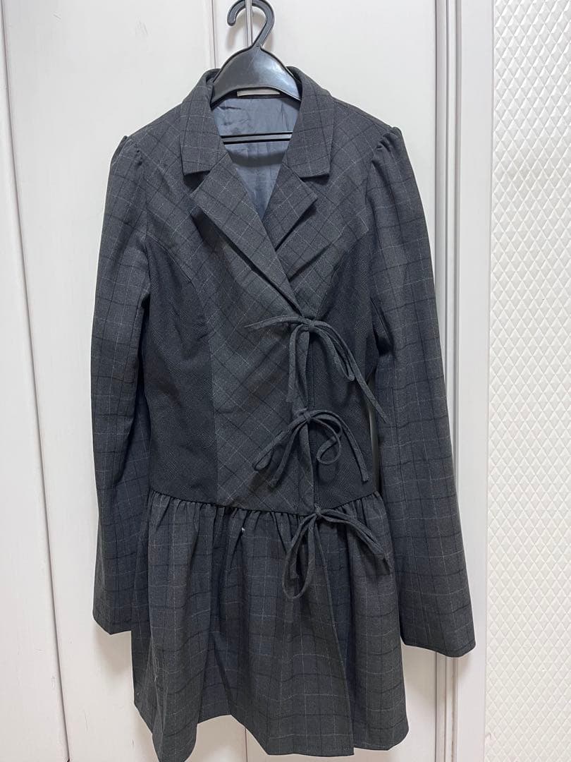 【bubbles新作】ミニワンピ 写真左色