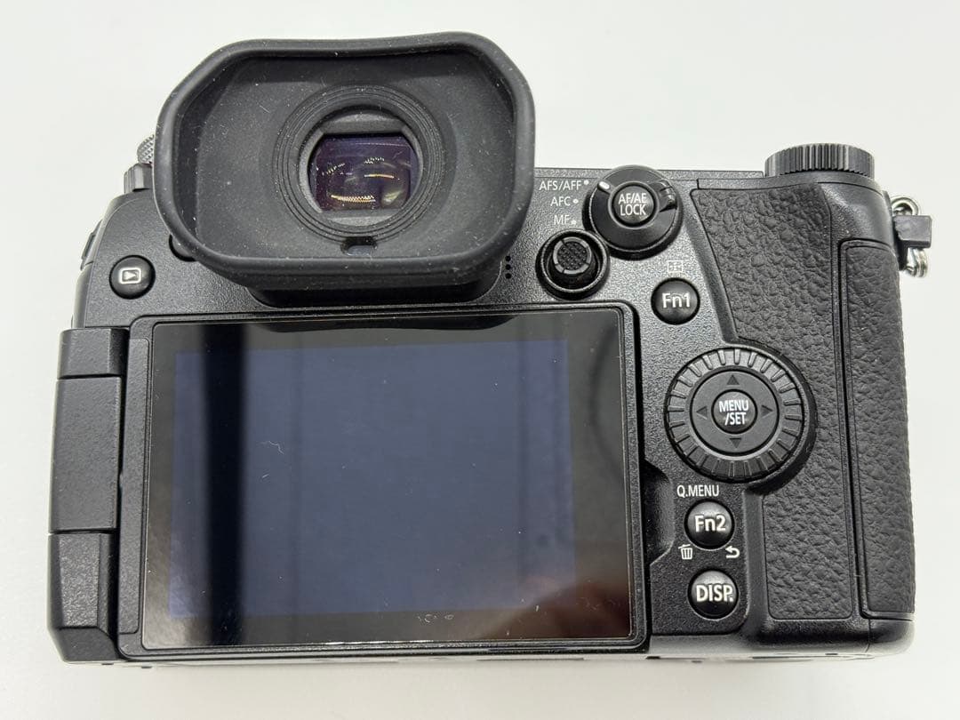 LUMIX G9PRO 本体・バッテリーグリップ・バッテリー3本・充電器セット