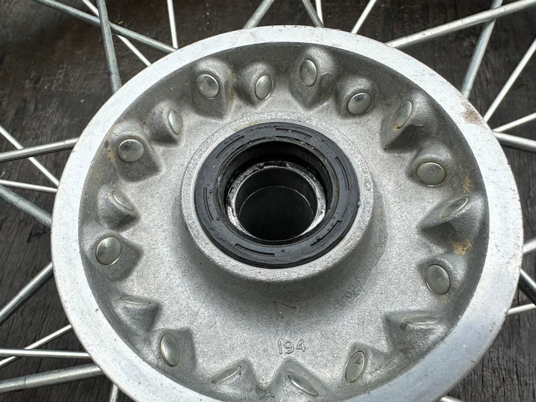 YZ125 YZ125X フロントホイール