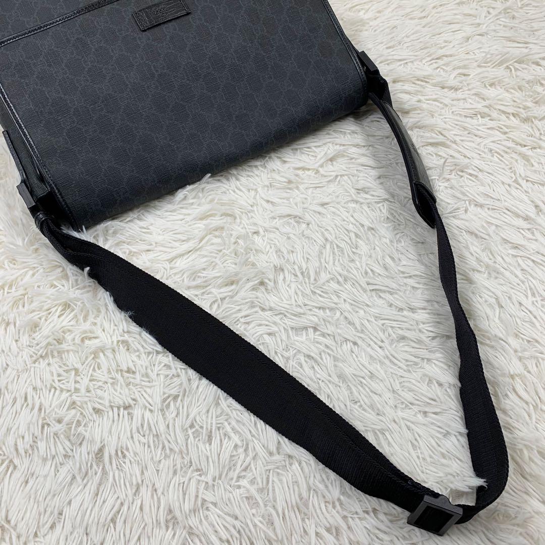 【✨極美品✨】グッチ メッセンジャーバッグ GGスプリーム ブラック 付属品完備