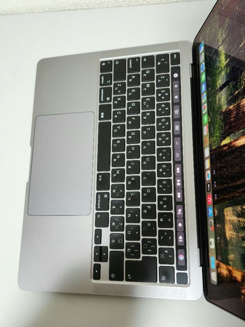 美品　MacBook Pro 2020 13インチ 16GB 1TB 28回充電
