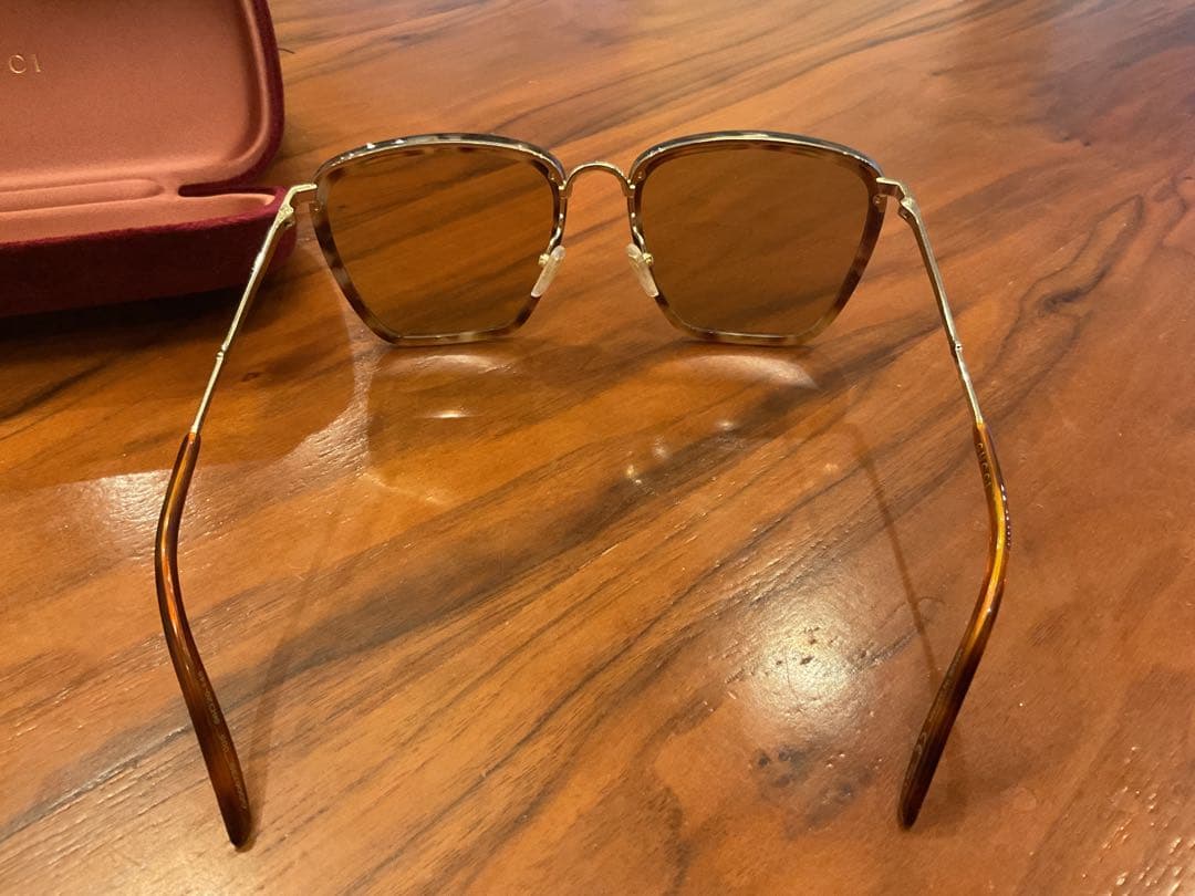 【ごまさん専用ページ】GUCCI ブラウンレンズ ★ベッコウ★専用ケース付き