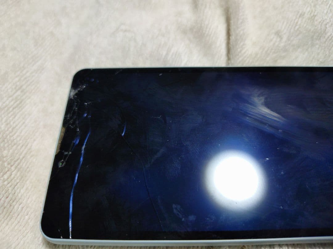 Xperia SO-52E ジャンク 画面割れ ドコモ