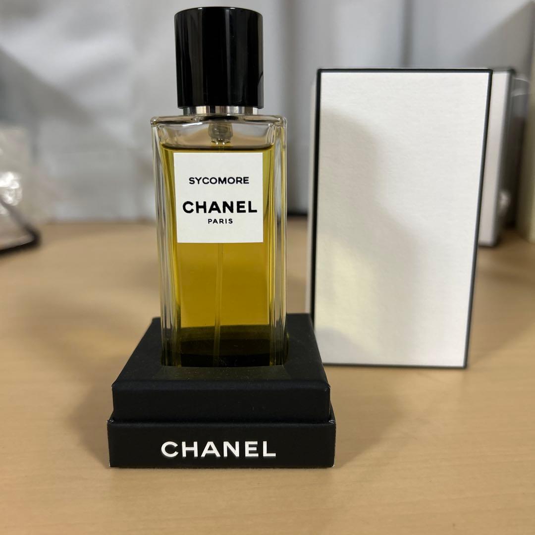 レ ゼクスクルジフ ドゥ シャネル シコモア オードゥ パルファム（ヴァポリザ…