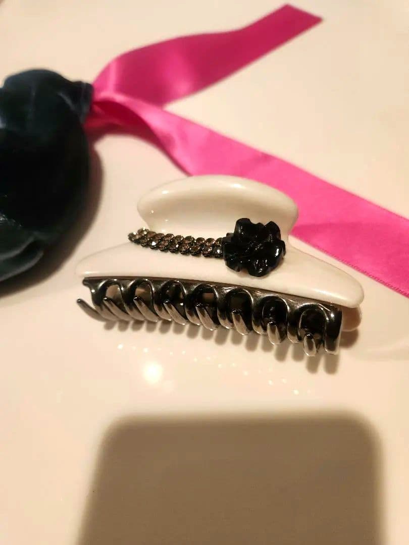 アッカ acca ヘアクリップ　巾着付き