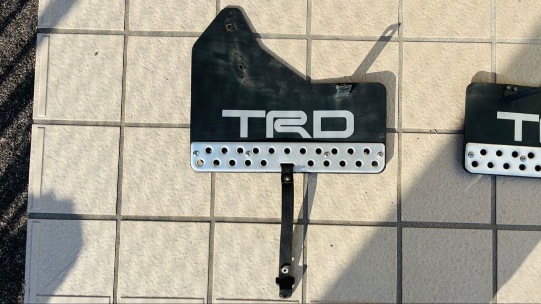 RAV4 TRD マッドフラップ