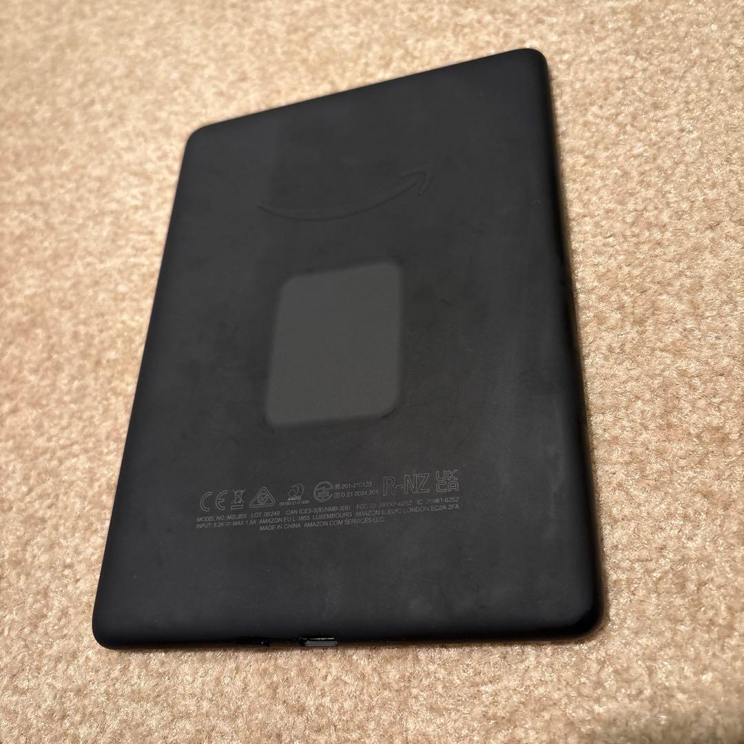 Kindle Paperwhite 第11世代　16GB ケース付き