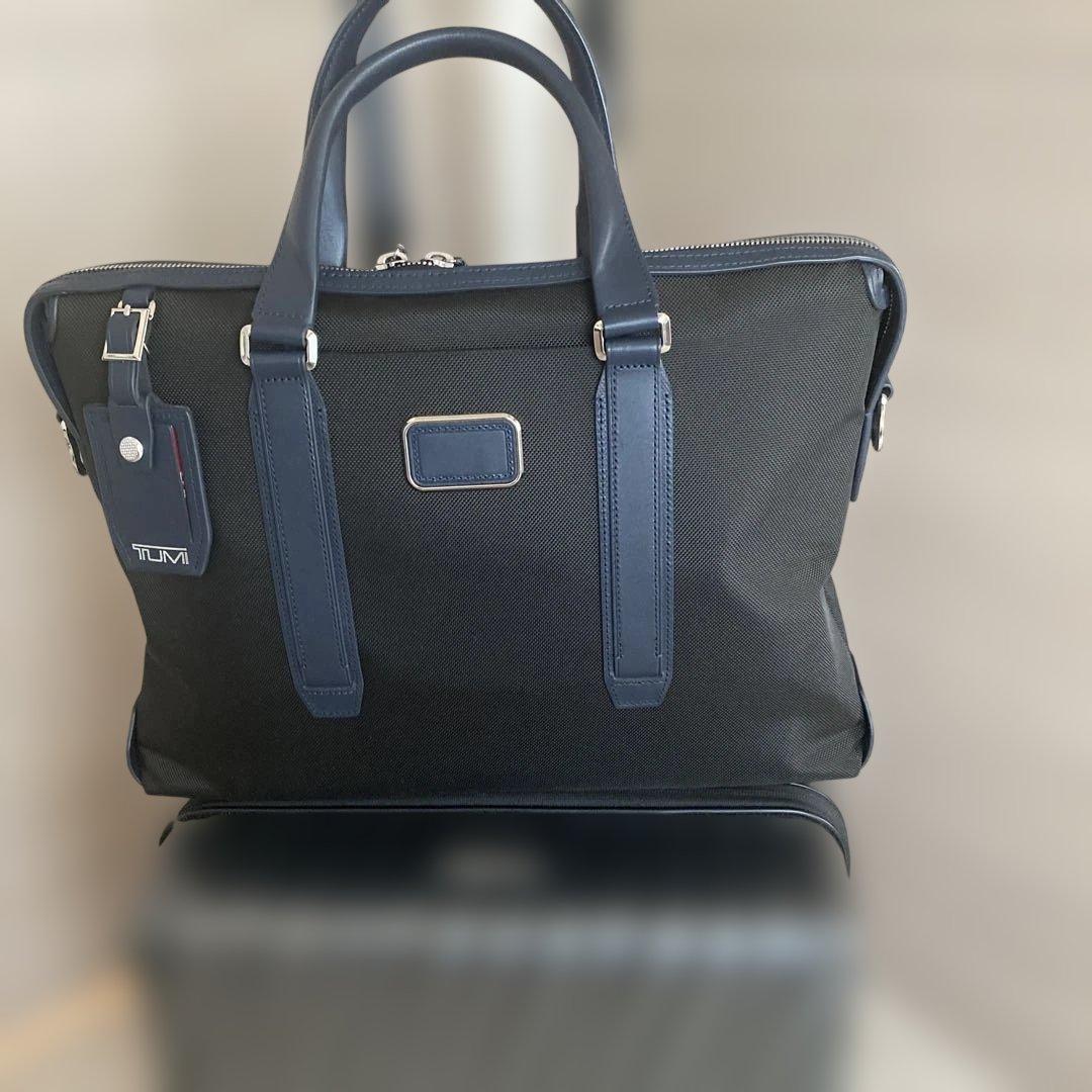 TUMIブリーフケース＆キャリーセット