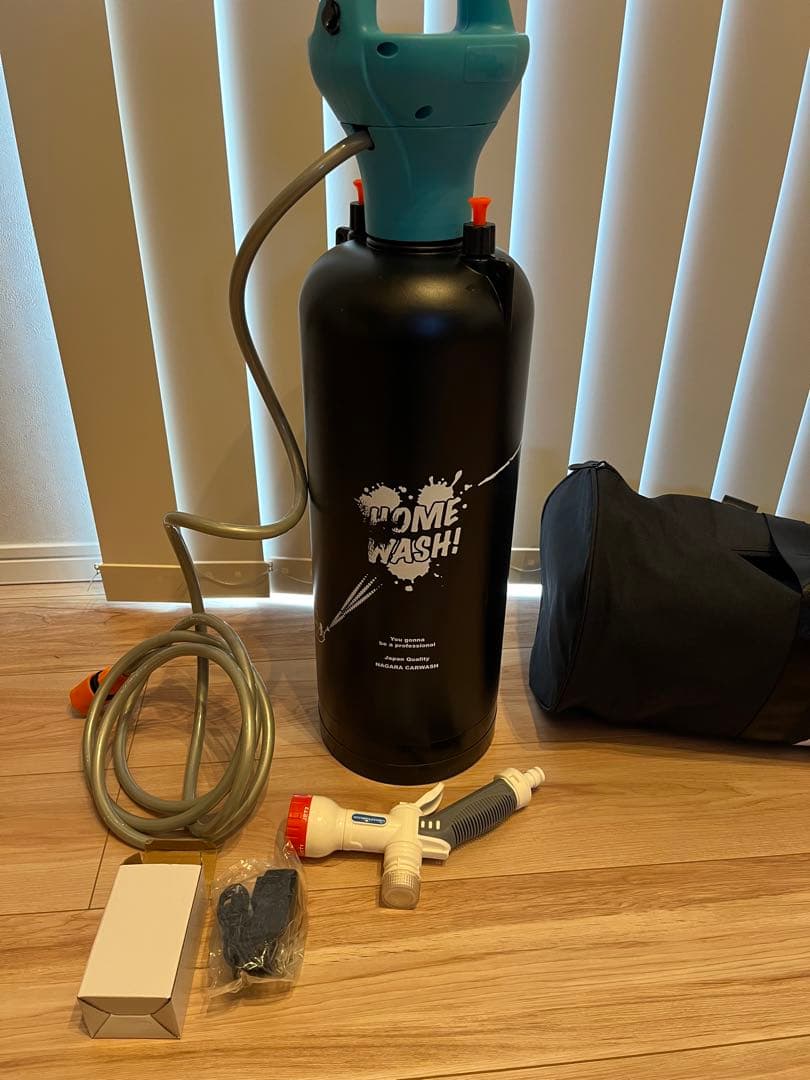 ながら洗車 　ホームウォッシュ　水道を持ち運ぶ人