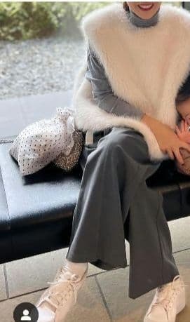 トレフルプラスワン❢完売❢交渉可!trefle+1 ふわふわベスト　ホワイト