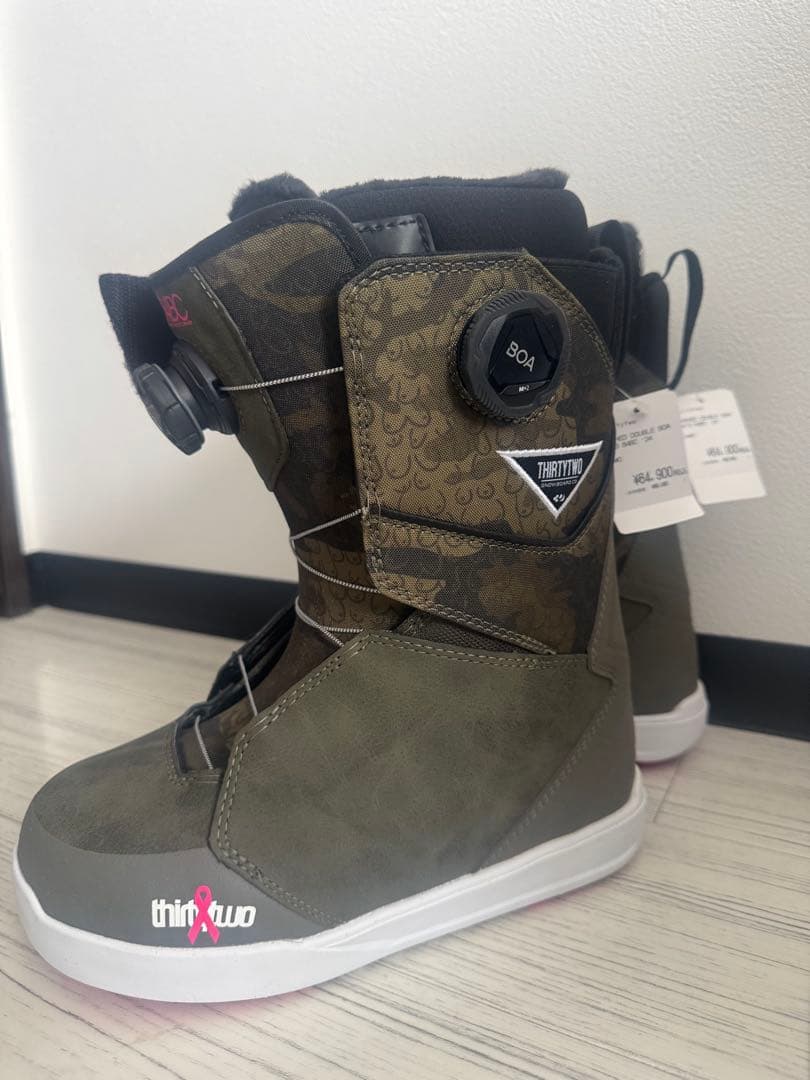 【新品】thinktwice BOAシステム スノーボードブーツ 24.0cm