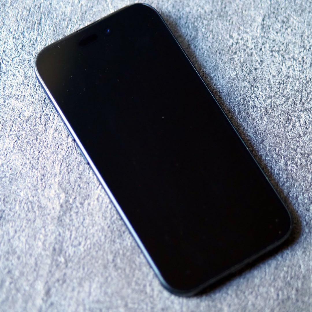 Apple iPhone15 ブラック128