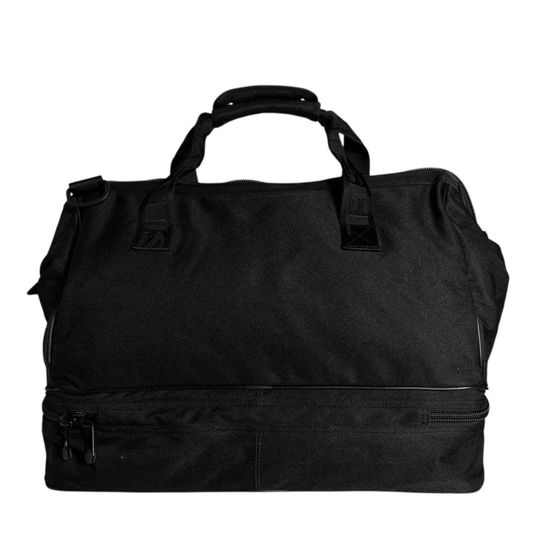 DIESEL ディーゼル　ボストンバッグ ブラック　大容量