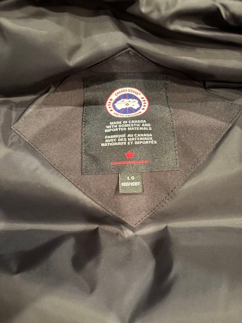   ブラック ダウンベスト L