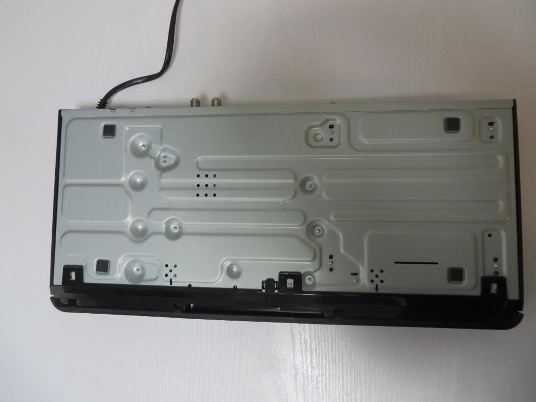 東芝ブルーレイレコーダー DBR-W2008２番組２TB　2018年製　完動美品