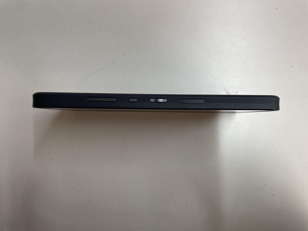 【美品】AQUOS　SH-M20　本体　SIMフリー　64GB　ブラック