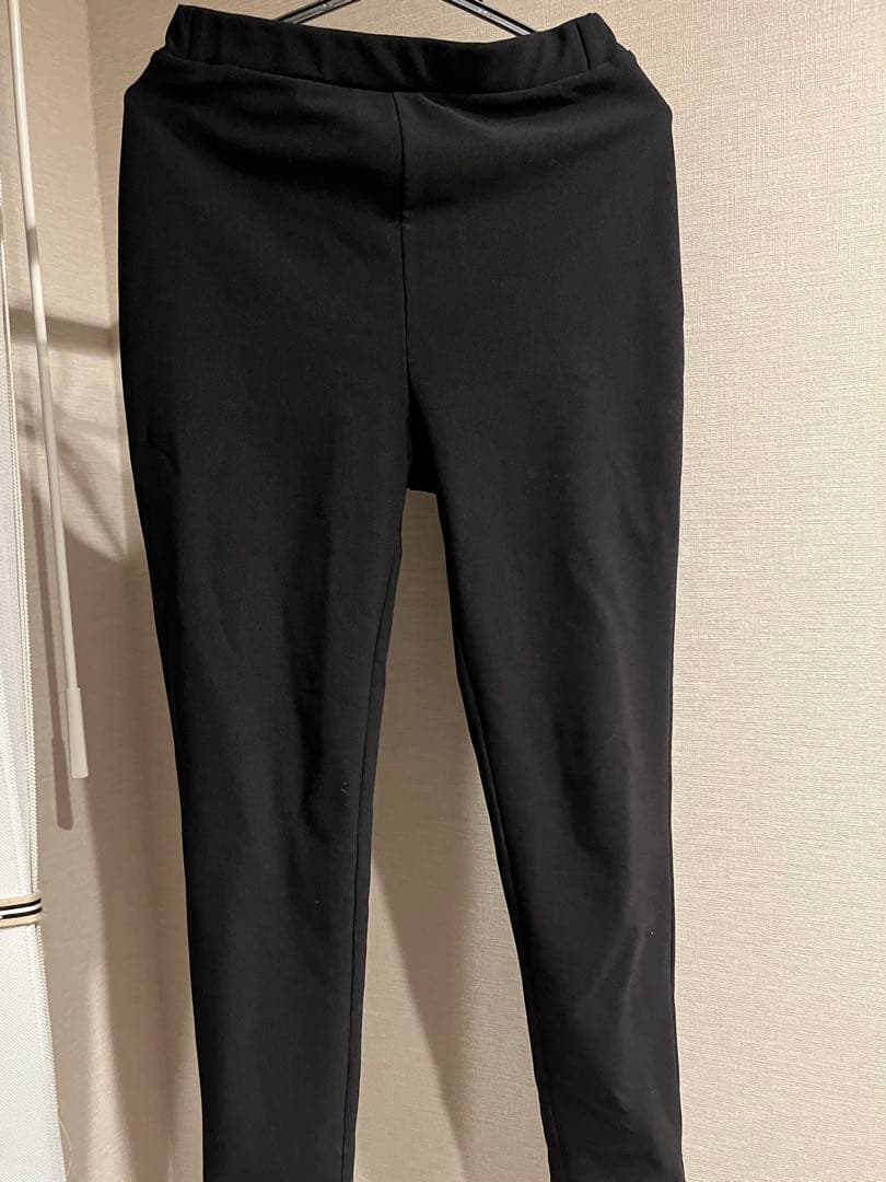 Calensology ウォームナローパンツ