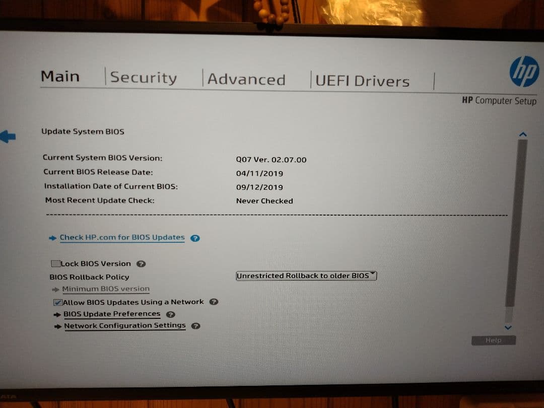 HP ProDesk 600 G4 SFF　第8世代、HDDなし部品取り