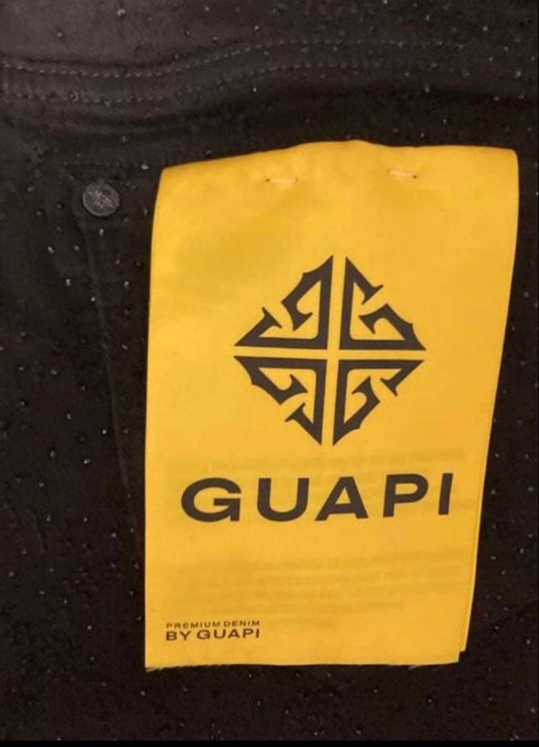 GUAPI ブラックフレアパンツ30