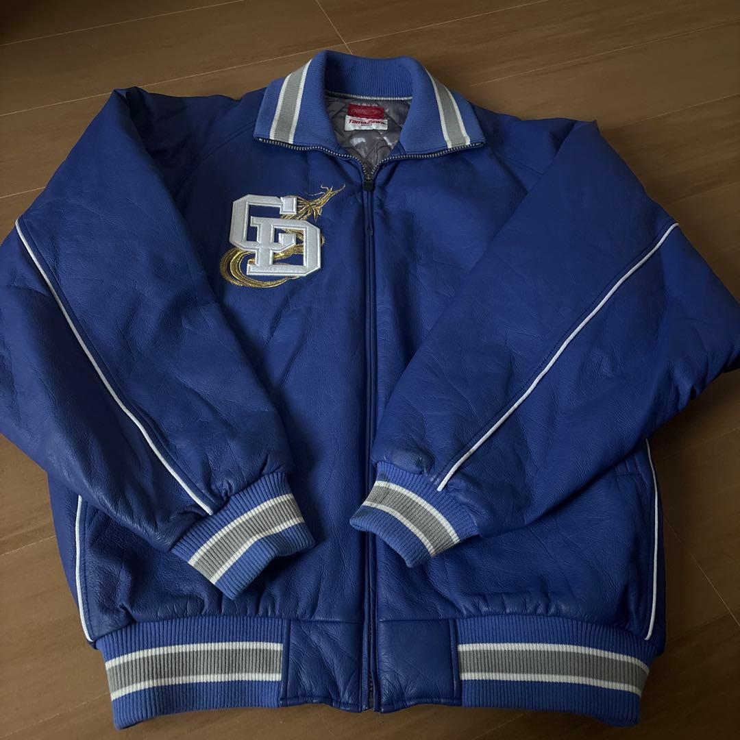 レア　希少　中日ドラゴンズ　限定品　ジャンパー　コート