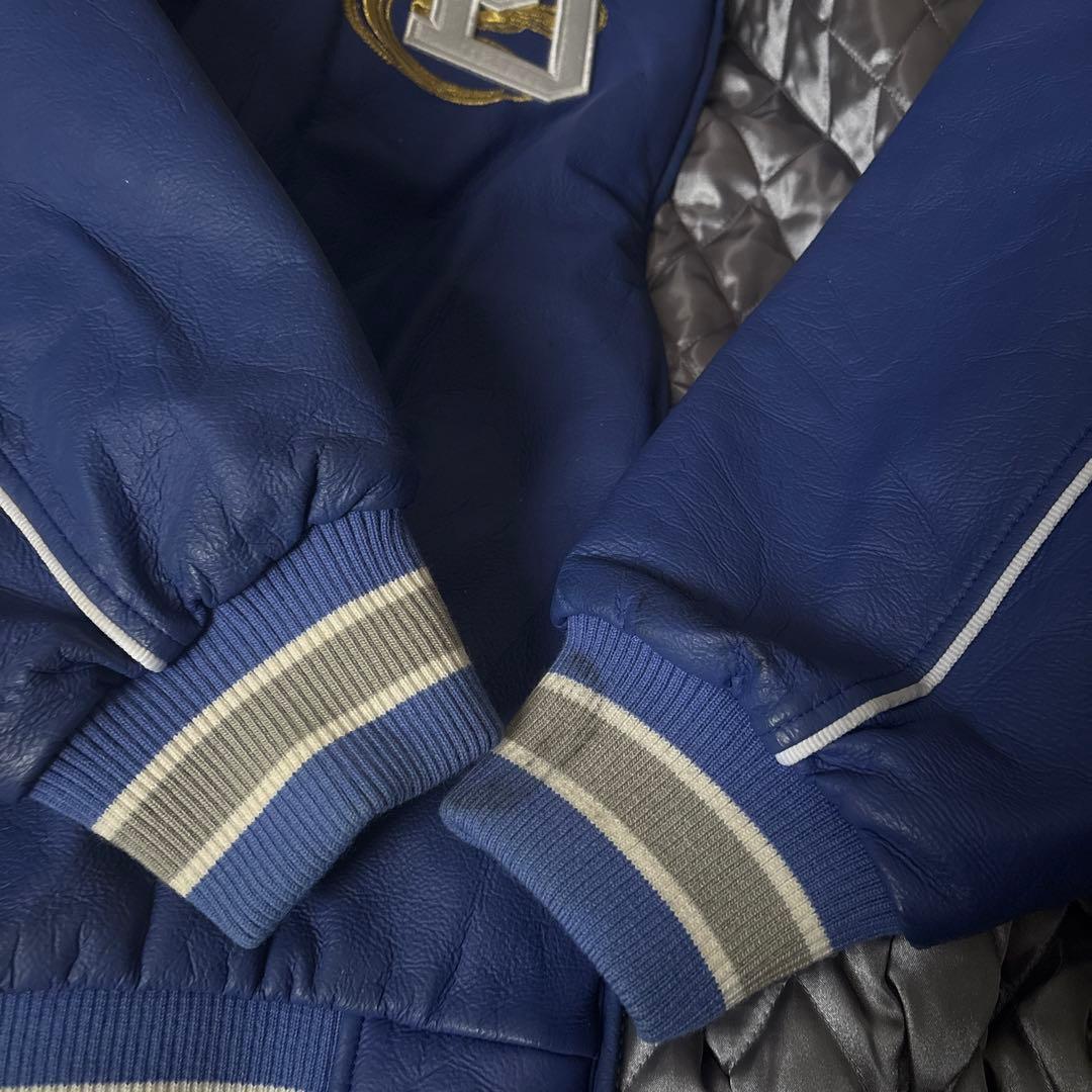 レア　希少　中日ドラゴンズ　限定品　ジャンパー　コート