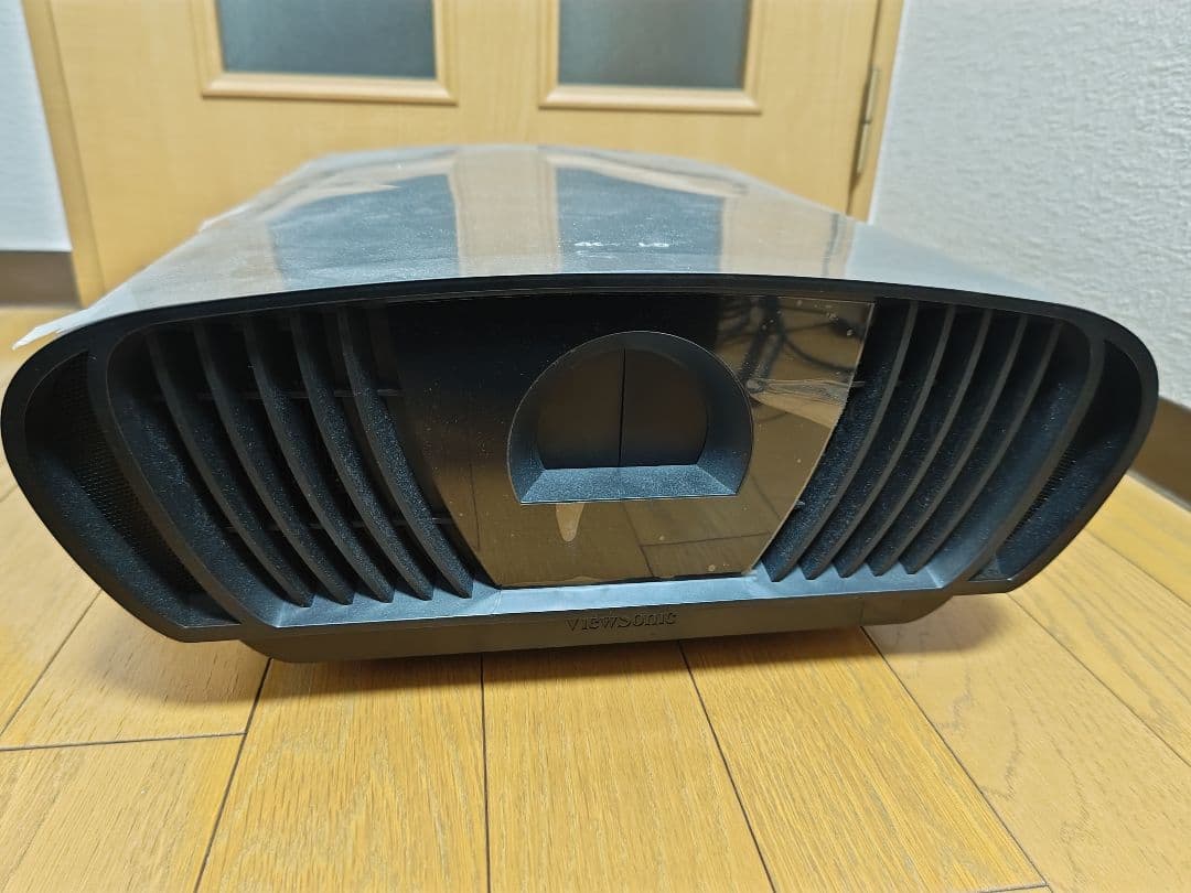 ViewSonic X100 4K+ プロジェクター本体
