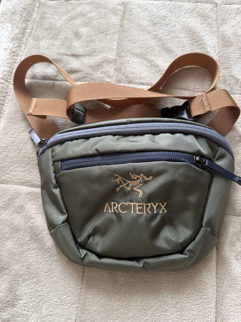 アークテリクス　マンティス　バッグ　ビームス別注