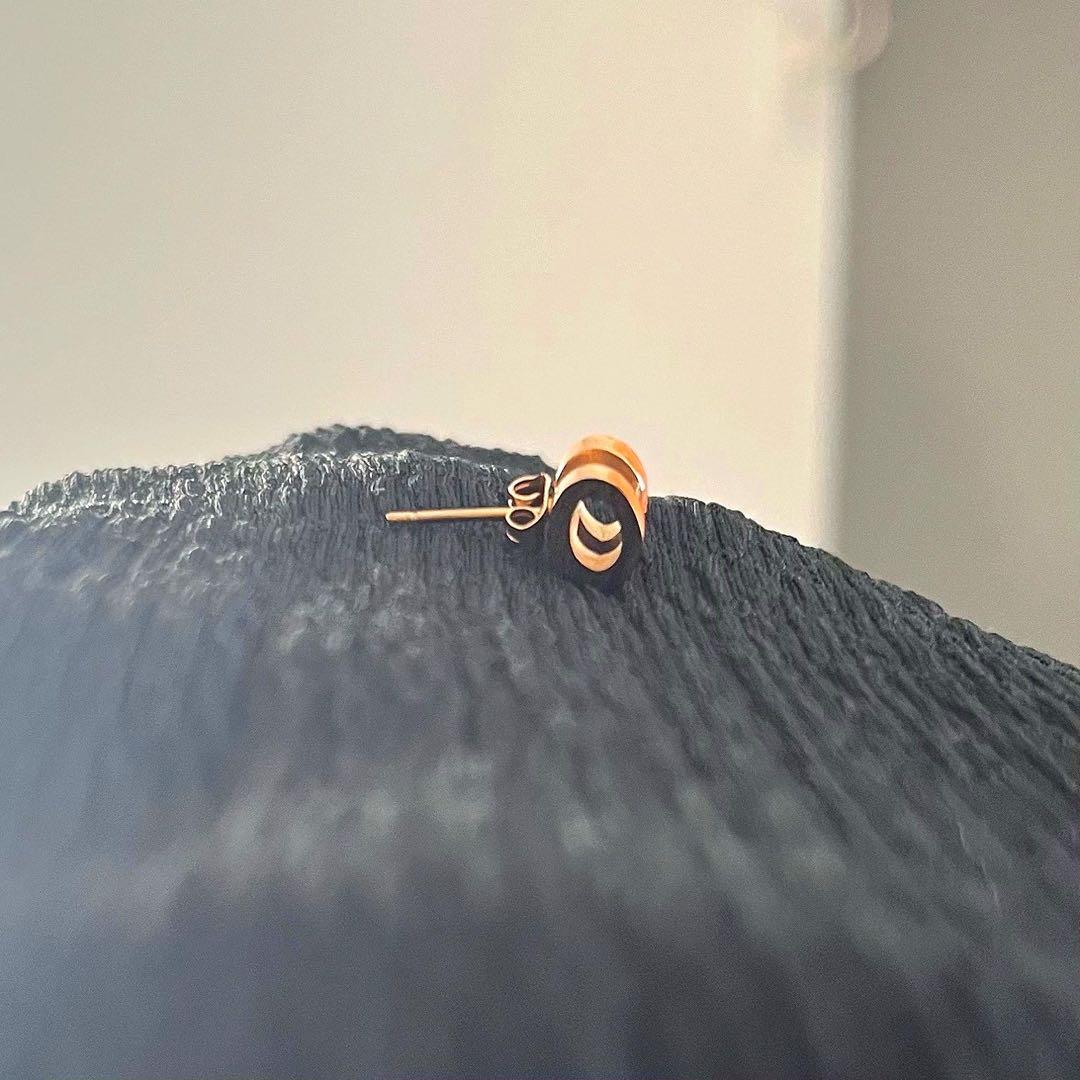 HERMÈSエルメス Hロゴ ポップアッシュピアス ゴールド×オレンジ 美品