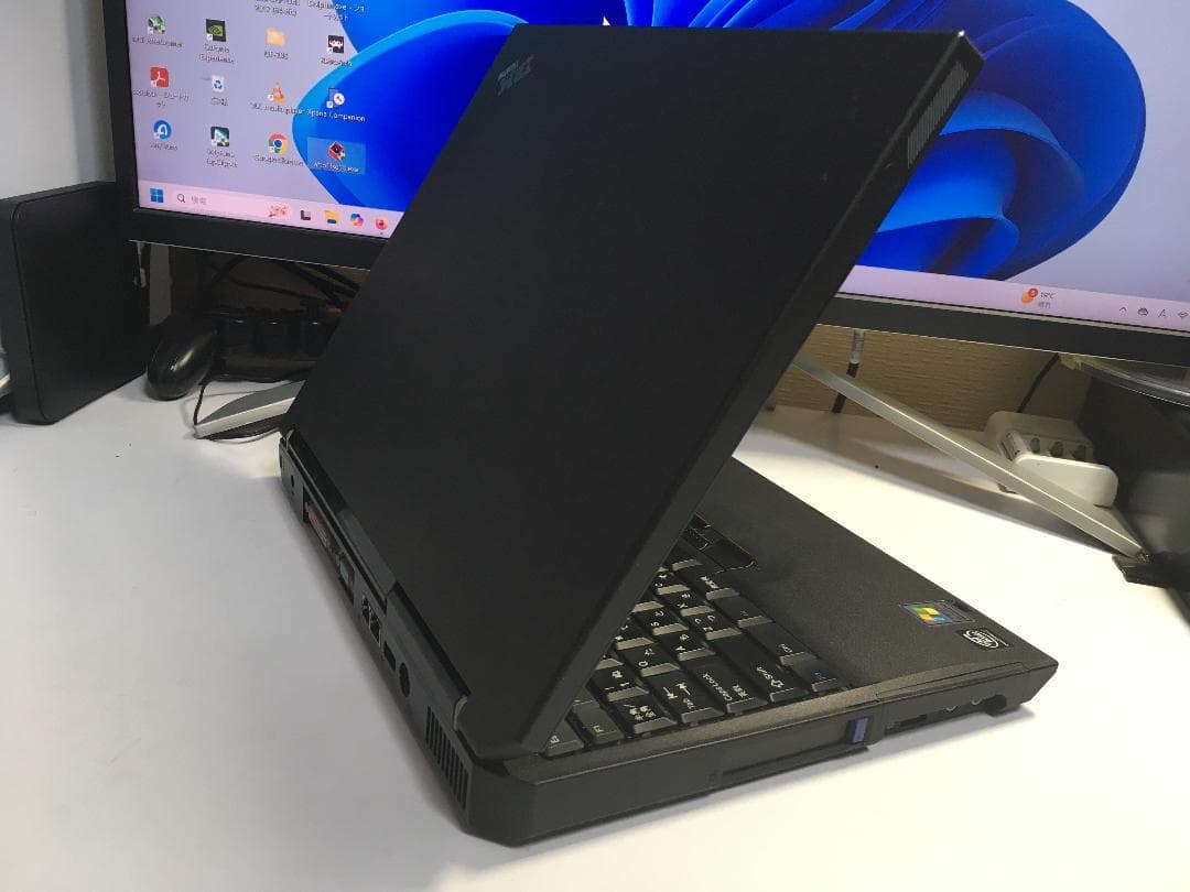 Windowsノート本体 IBM ThinkPad R31 2656-8FJ WindowsMe
