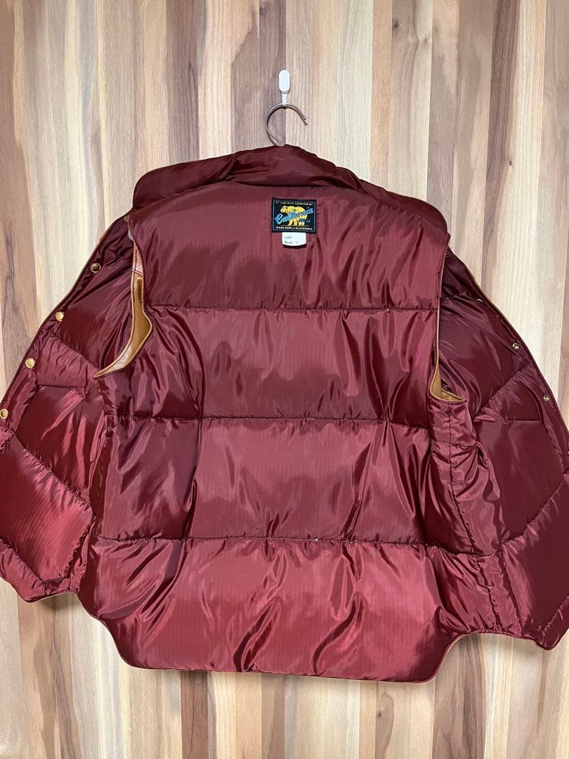 レインボーカントリー　レザーダウンベスト　Mサイズ