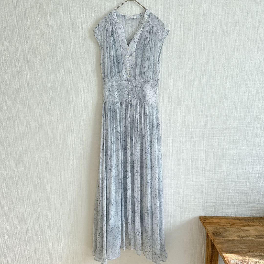 未使用タグ付きフレイアイディー ラインアートシフォンワンピース ブルー 近年