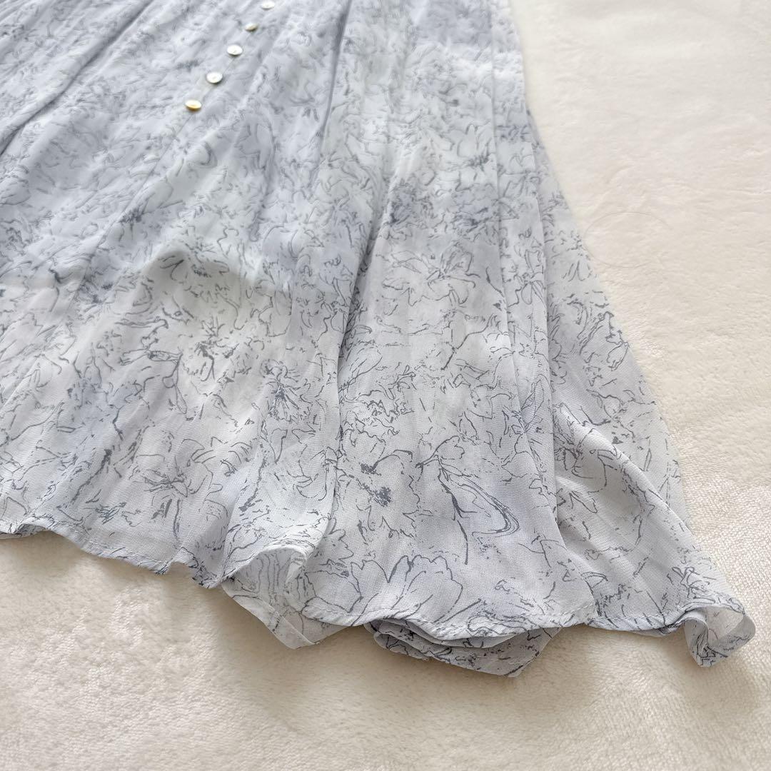 未使用タグ付きフレイアイディー ラインアートシフォンワンピース ブルー 近年