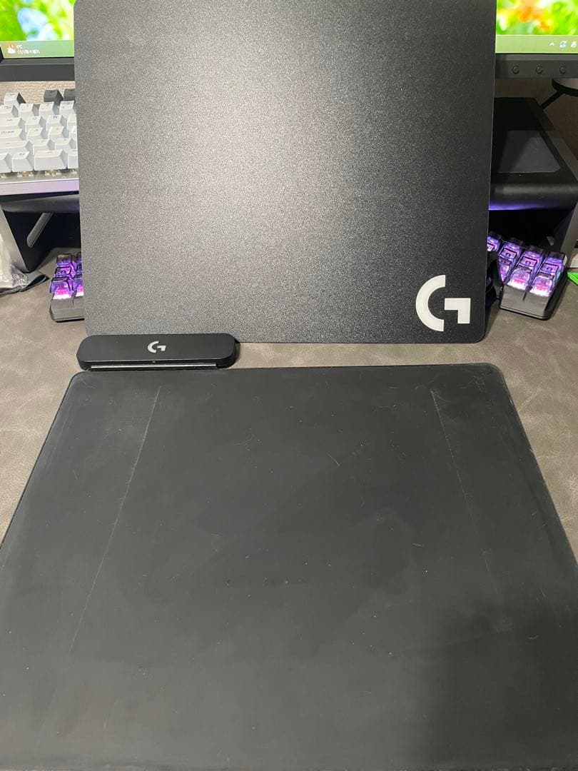 Logicool ゲーミングマウスパッド&マウスG502 両ワイヤレス充電対応