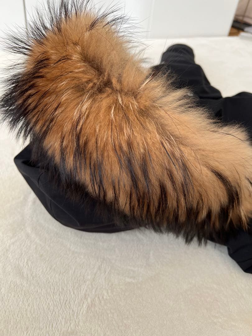 PYRENEX（ピレネックス）　ANNECY（アヌシー）　ダウン　美品