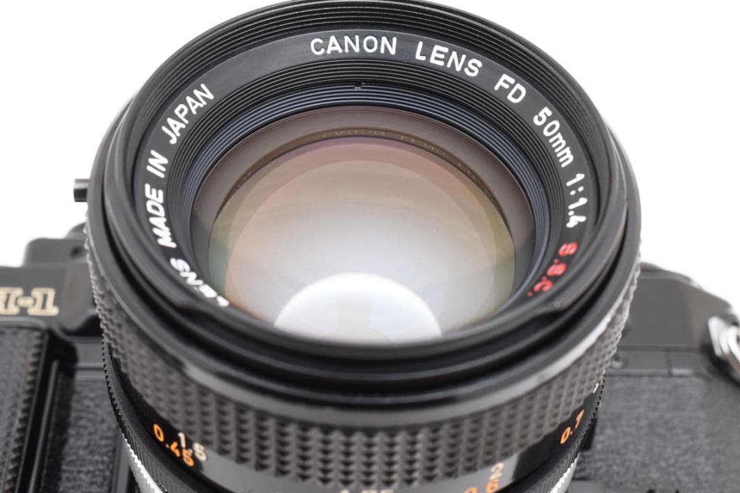 美品☆動作良好☆ Canon キャノン A-1 ブラック レンズ付 8045