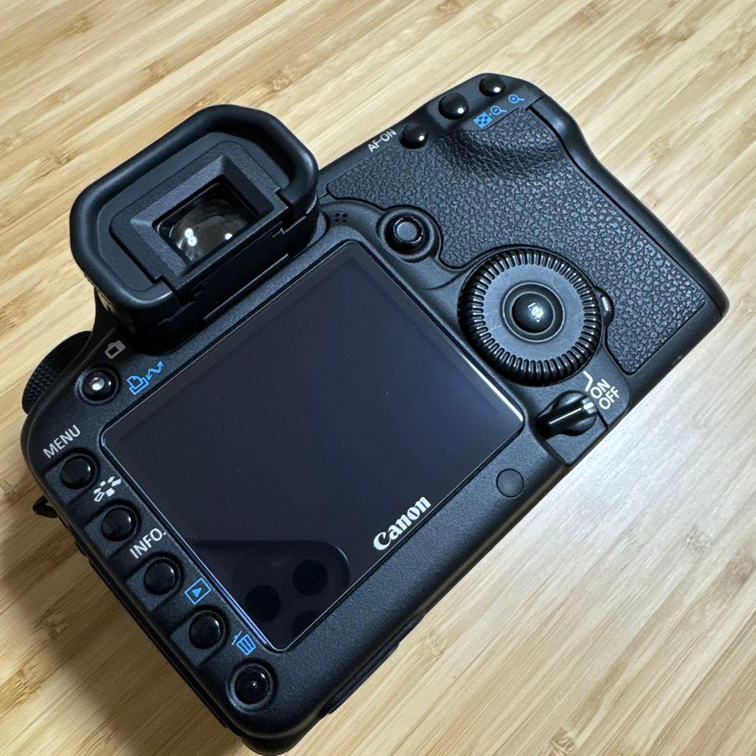 Canon デジタル一眼レフカメラ EOS 5D MarkII ボディ 良品