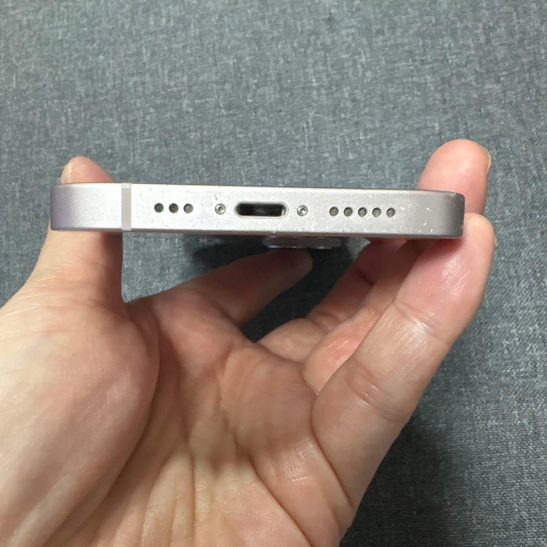 iPhone13 128GB 背面割れ