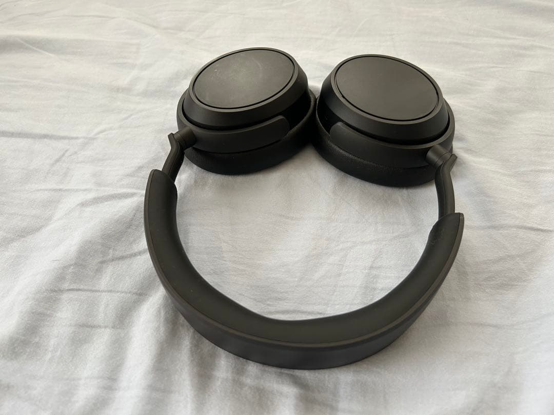 ヘッドホン ACCENTUM Plus Wireless