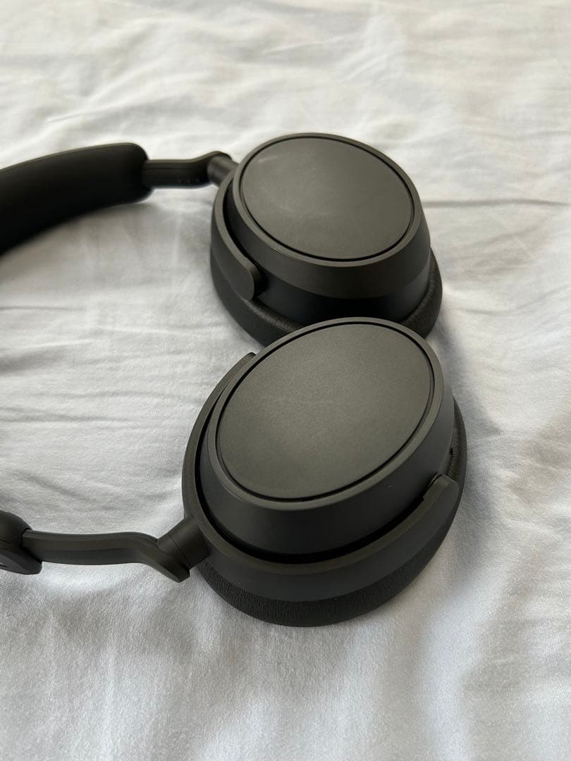 ヘッドホン ACCENTUM Plus Wireless