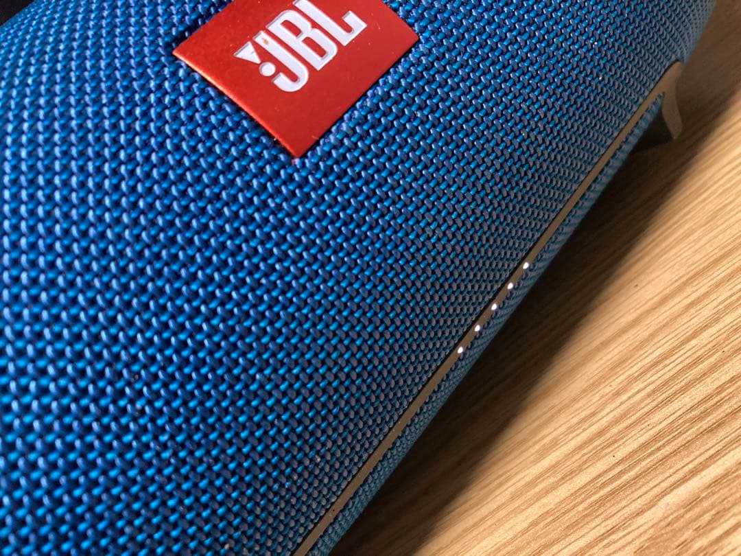 JBL Xtreme Blutoothワイヤレススピーカー