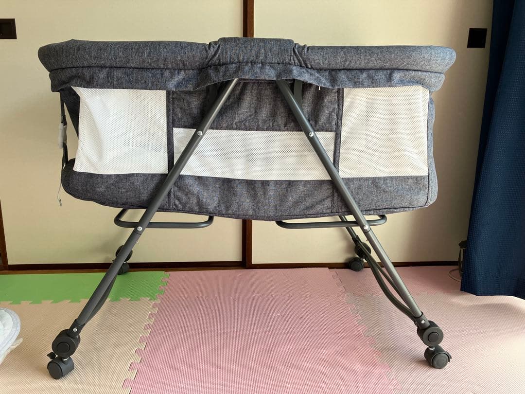 UBRAVOO ベビーベッド　折りたたみ　美品