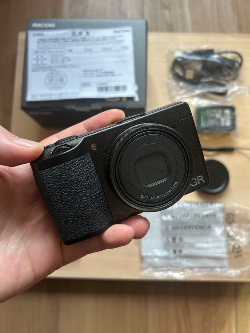 値下げ　RICOH リコー GR3x