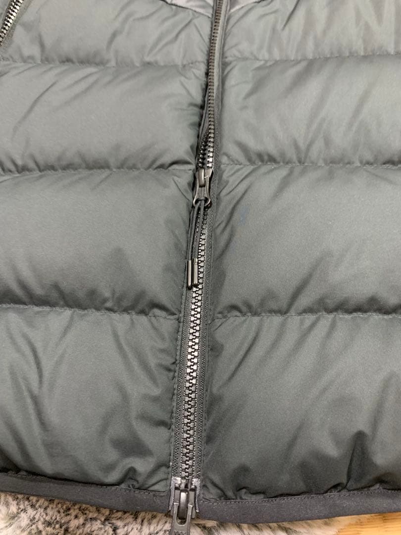 Nike フード付き ブラックダウンジャケット S