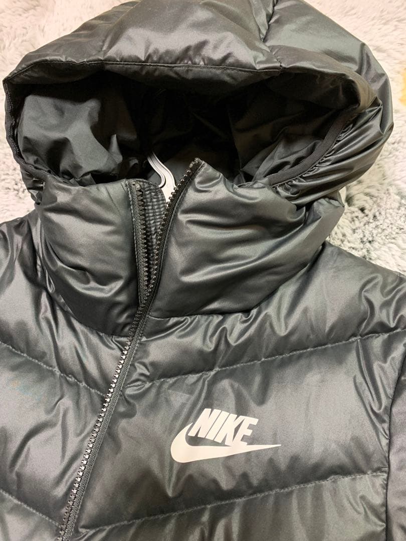 Nike フード付き ブラックダウンジャケット S