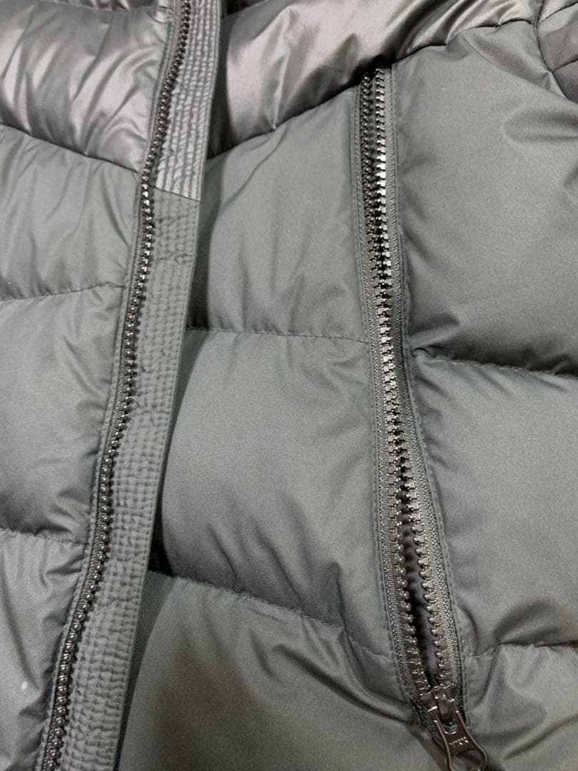 Nike フード付き ブラックダウンジャケット S