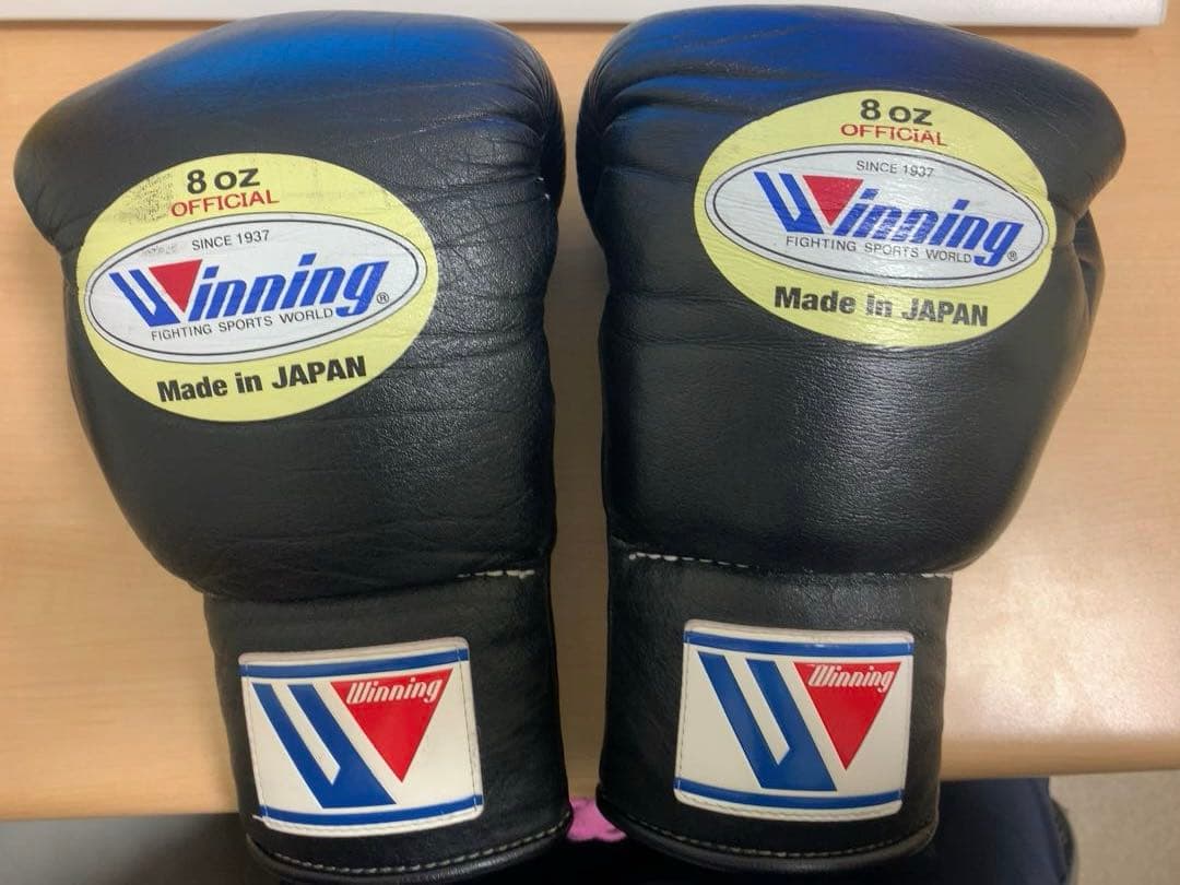 カナディス　Winning ボクシンググローブ 8oz 黒