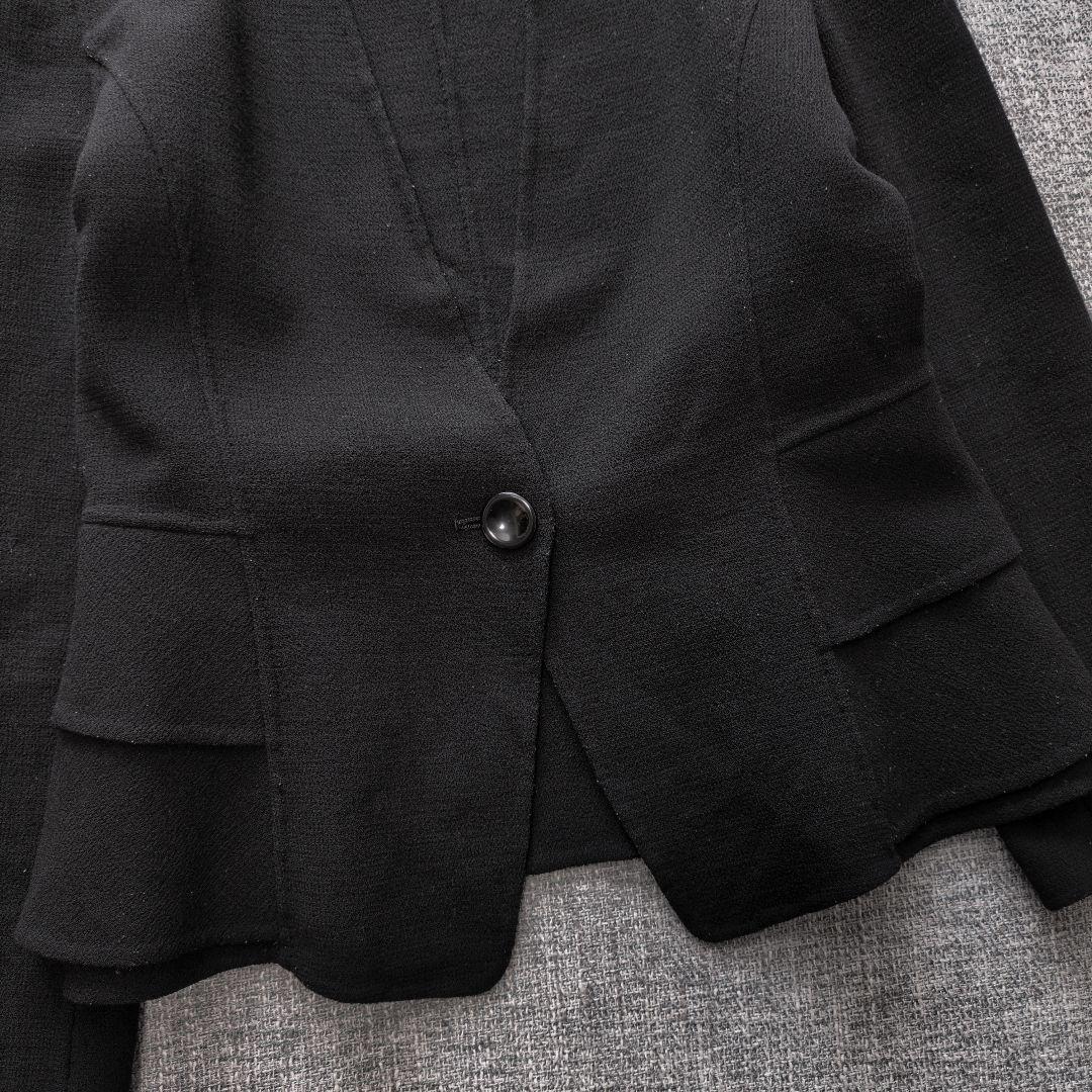 アルマーニ　国内正規　ウール　ペプラム　ノーカラーニットジャケット　美シルエット