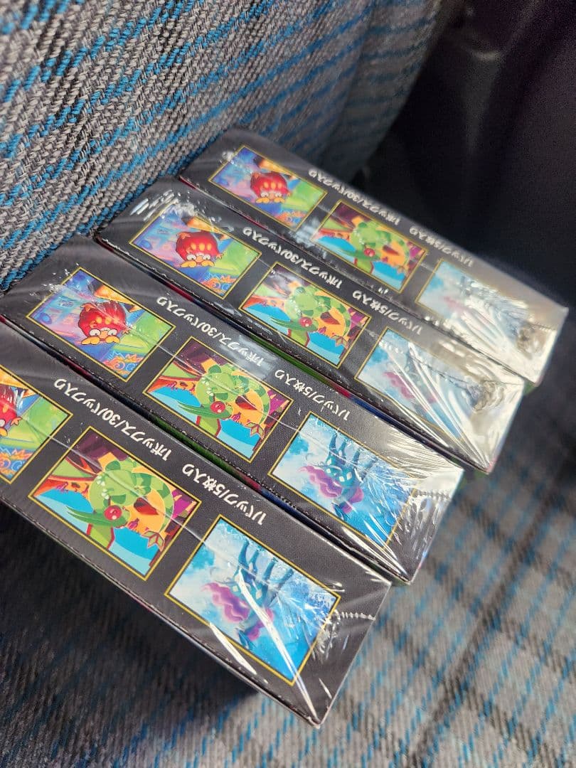 ポケモンカードbox×4