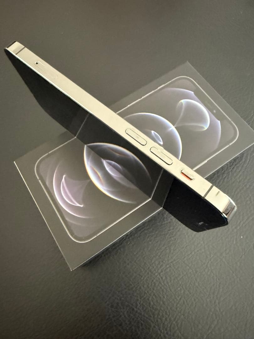 Apple iPhone 12 Pro 256GB グラファイト 本体　箱付き